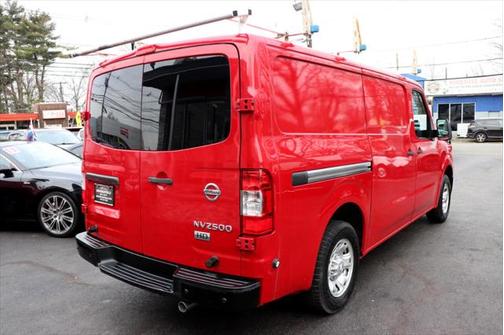 2015 Nissan NV Cargo NV2500 HD SV V6