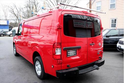 2015 Nissan NV Cargo NV2500 HD SV V6