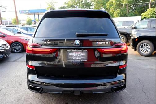 2020 BMW X7 M50i
