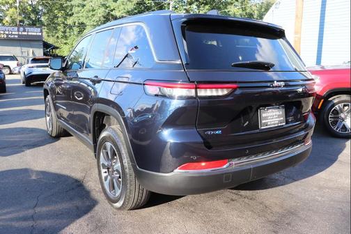 2024 Jeep Grand Cherokee 4xe Base