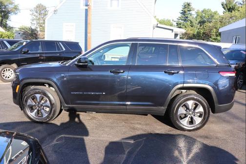 2024 Jeep Grand Cherokee 4xe Base