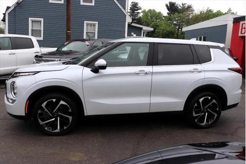 2024 Mitsubishi Outlander SE 2.5 S-AWC