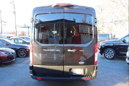 2023 Ford Transit-350 XLT