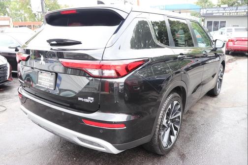 2024 Mitsubishi Outlander PHEV SE S-AWC