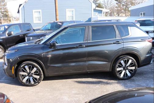 2025 Mitsubishi Outlander SE 2.5 S-AWC