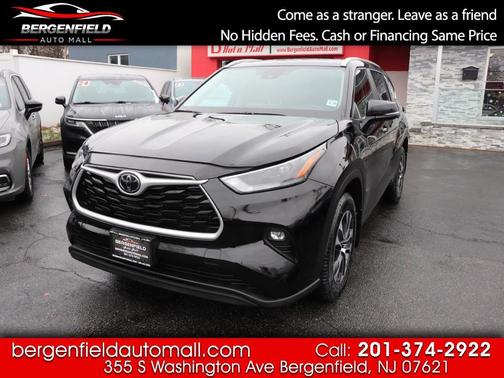 2024 Toyota Highlander XLE