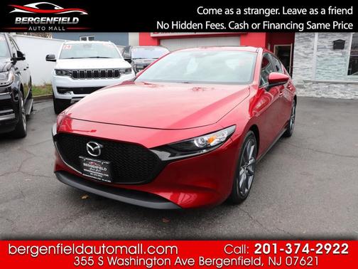 2023 Mazda Mazda3 FWD w/Preferred Package