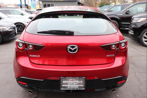2023 Mazda Mazda3 FWD w/Preferred Package