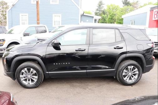 Mosaic Black Metallic 2026 Chevrolet Equinox 1LT