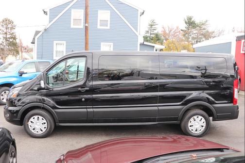 2023 Ford Transit-350 XLT