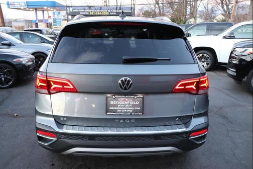 2023 Volkswagen Taos 1.5T SE