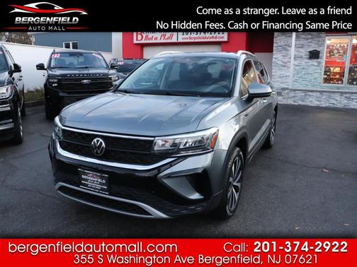 2023 Volkswagen Taos 1.5T SE