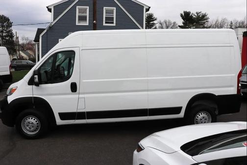 2025 RAM ProMaster 2500 Tradesman