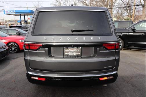 2024 Jeep Wagoneer Series III 4x4