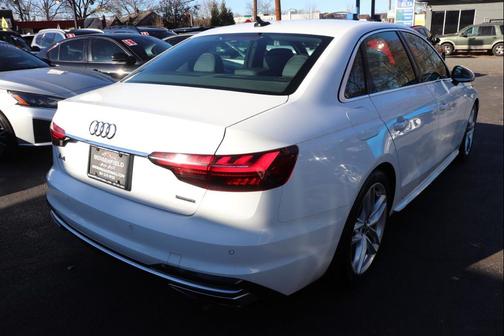 2023 Audi A4 45 S line Premium Plus