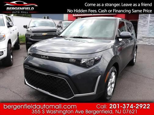 2023 Kia Soul LX