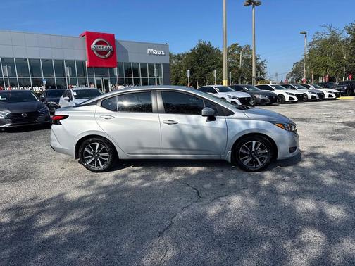 2025 Nissan Versa 1.6 SV