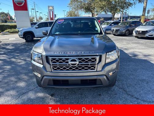 2022 Nissan Frontier SV