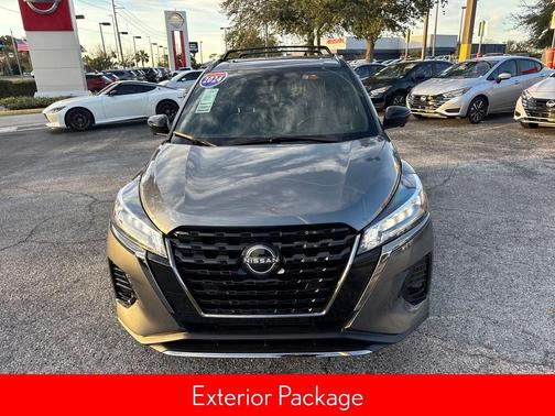 2024 Nissan Kicks SR