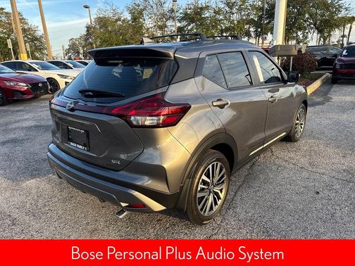 2024 Nissan Kicks SR
