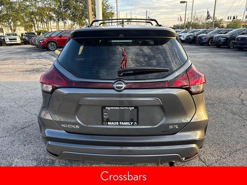 2024 Nissan Kicks SR