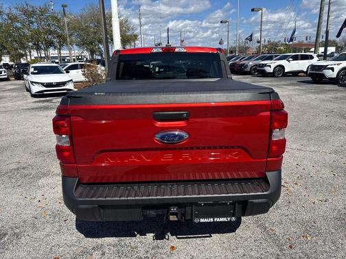 Hot Pepper Red Metallic Tinted Clearcoat 2024 Ford Maverick XL