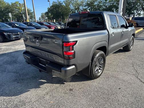 Gun Metallic 2026 Nissan Frontier SV