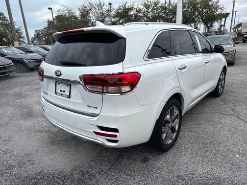 2016 Kia Sorento SX