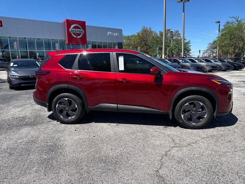 2025 Nissan Rogue SV
