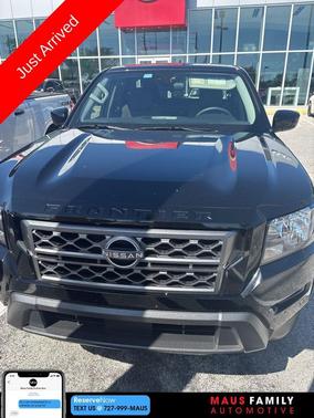 Super Black 2022 Nissan Frontier SV