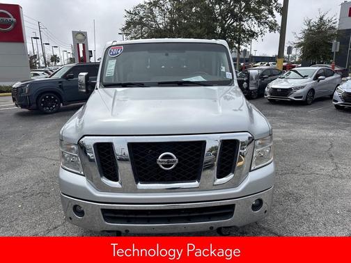 2014 Nissan NV Passenger NV3500 HD SL V8