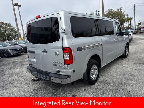 2014 Nissan NV Passenger NV3500 HD SL V8