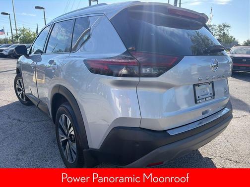 Brilliant Silver Metallic 2021 Nissan Rogue SV