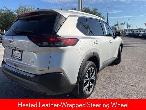 Brilliant Silver Metallic 2021 Nissan Rogue SV