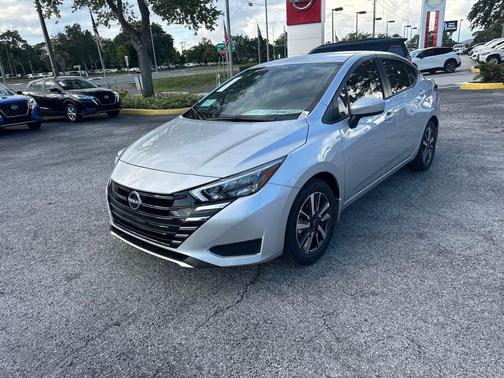2025 Nissan Versa 1.6 SV