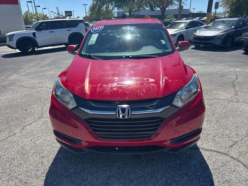 2017 Honda HR-V LX