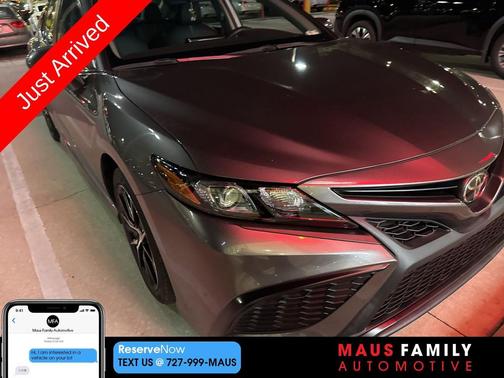 2024 Toyota Camry SE