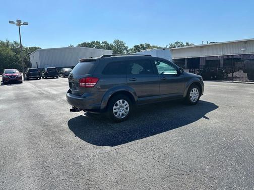 Granite Pearlcoat 2020 Dodge Journey SE Value