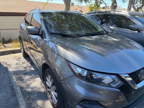 2020 Nissan Rogue Sport SV