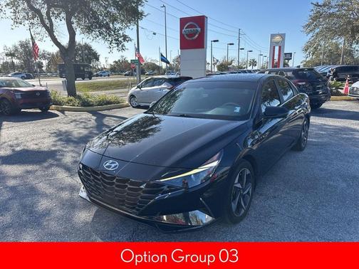 2022 Hyundai ELANTRA SEL