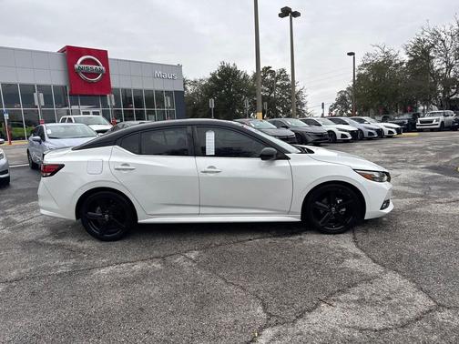 2022 Nissan Sentra SR