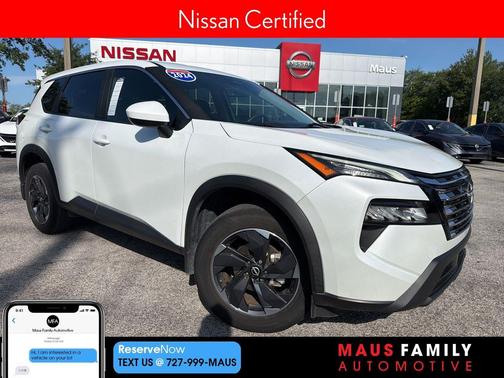 Everest White Pearl 2024 Nissan Rogue SV