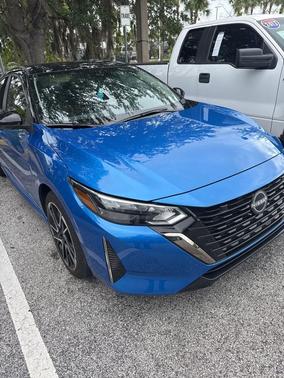 Electric Blue Metallic/Super Black 2025 Nissan Sentra SR