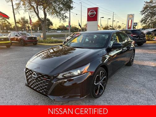 2025 Nissan Altima SR FWD