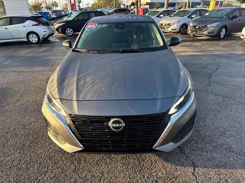 2025 Nissan Altima S FWD