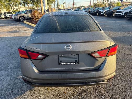 2025 Nissan Altima S FWD