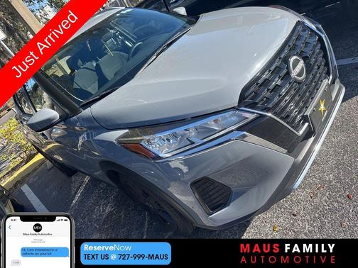 2023 Nissan Kicks SV