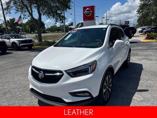 Summit White 2019 Buick Encore Essence