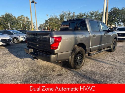 2019 Nissan Titan SV