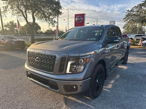 2019 Nissan Titan SV